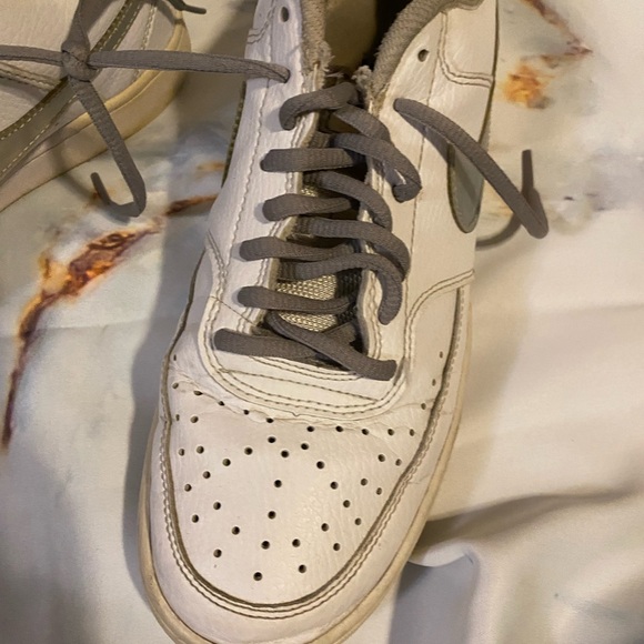 Nike shoes size 9.5 - Picture 5 of 9